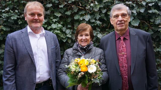 Bürgermeister Bucher mit Klaudia und Josef Rebernig
